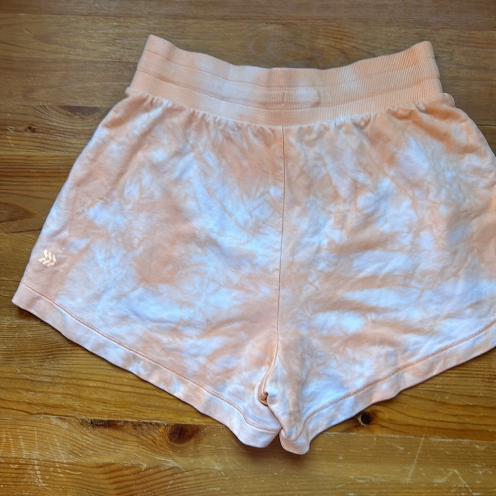 ALL IN MOTION Tie-Dye High Waisted Shorts Size Small - Picture 6 of 11